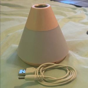 color changing desfuser (no water needed)